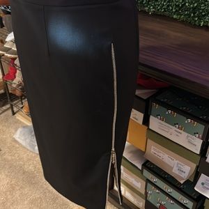 Dolce and Gabbana black & leopard pencil skirt 40